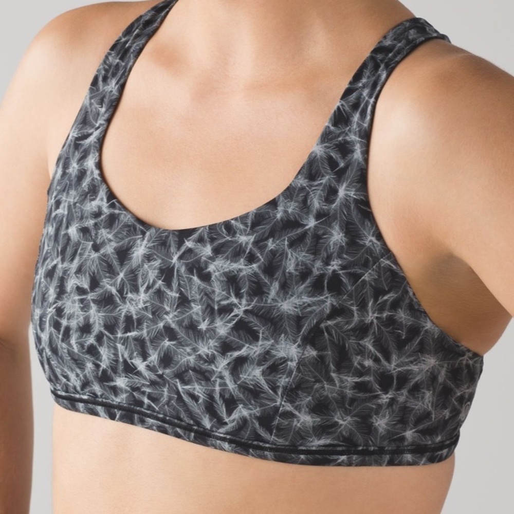 Lululemon Free to Be Tranquil bra women’s 10 plume white black - Picture 1 of 5